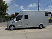 Renault master 2chevaux stalle double cabine